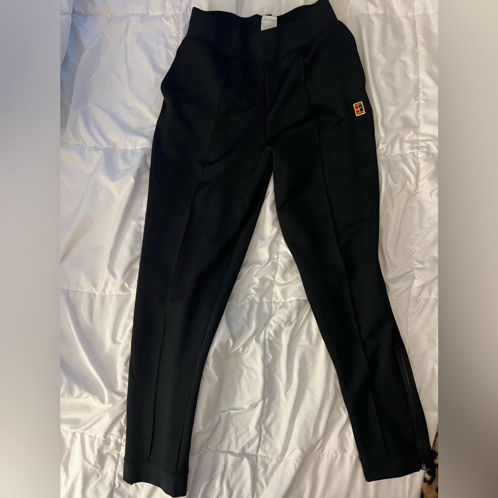 Nike drifit slim black pants size medium